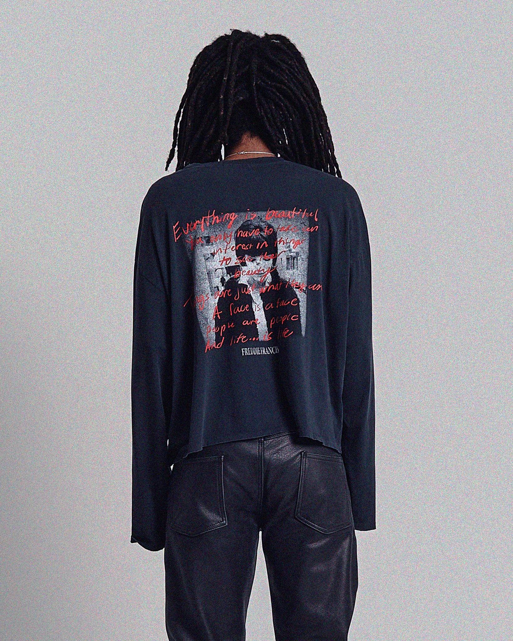 VIVRE SA VIE LONG SLEEVE T-SHIRT